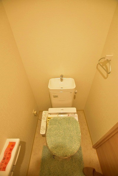 トイレ　★温水洗浄便座付きトイレ★