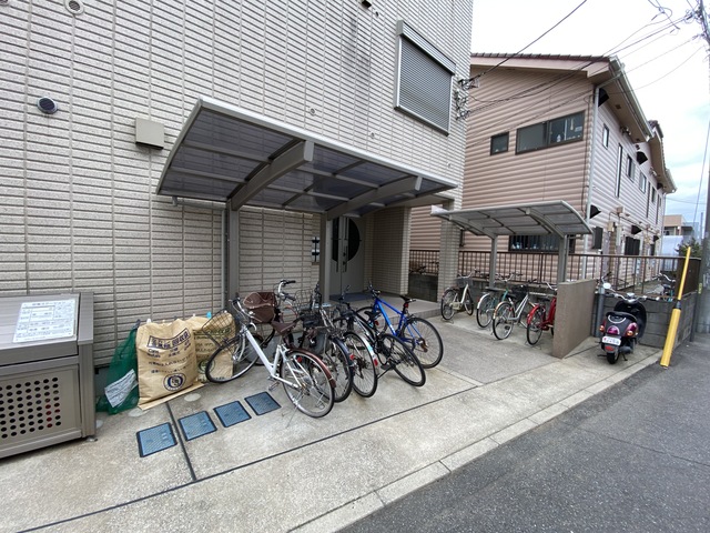 その他共有部分　うれしい屋根付き駐輪場