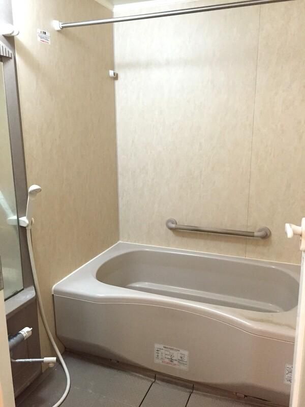 バス・シャワールーム　お風呂で日々の疲れを落としましょう