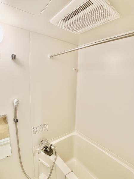 バス・シャワールーム　?