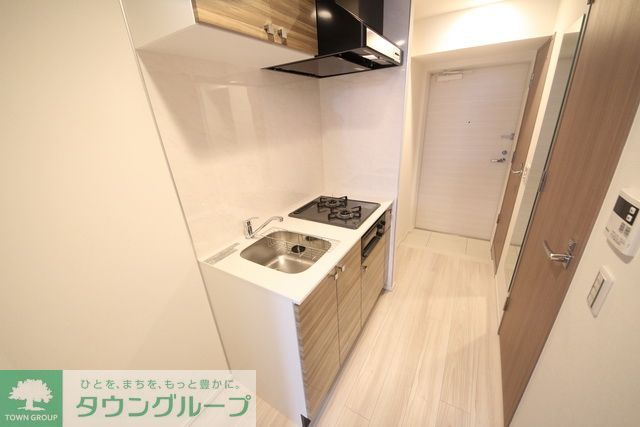 キッチン　同物件別部屋写真