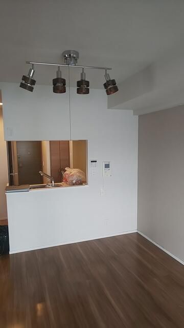 居室・リビング　ゆったりとした居間です