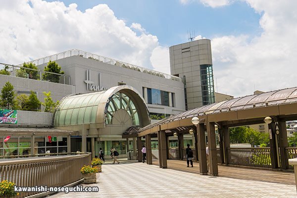 ショッピングセンター　川西阪急（ショッピングセンター）まで4371m