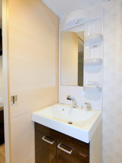 洗面設備　シャンプードレッサーです☆