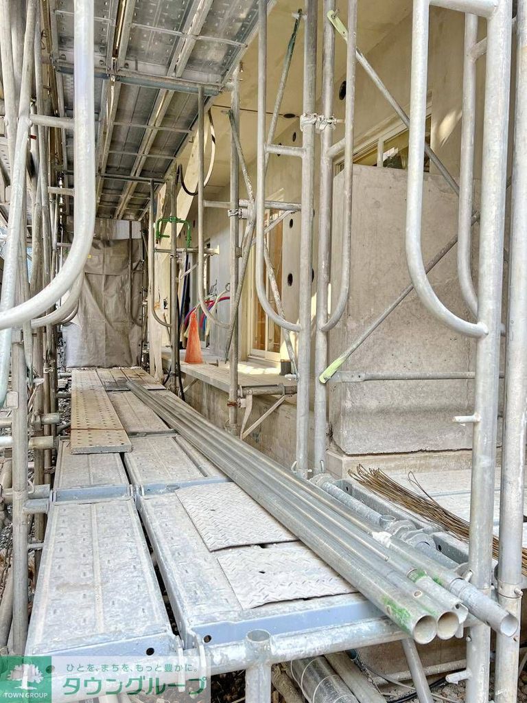 居室・リビング　駐車場