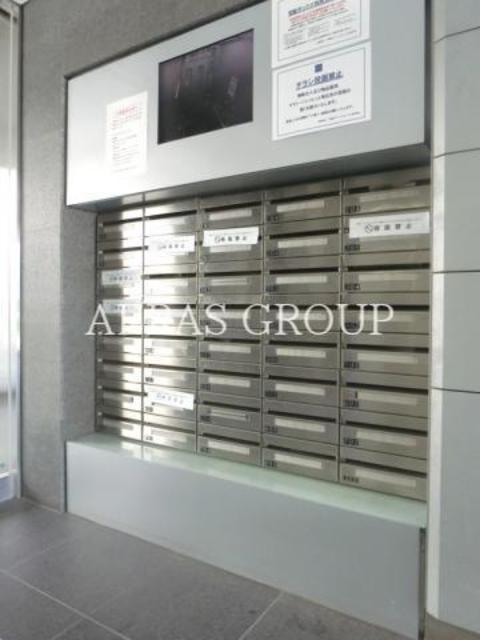 ロビー　★集合ポスト★