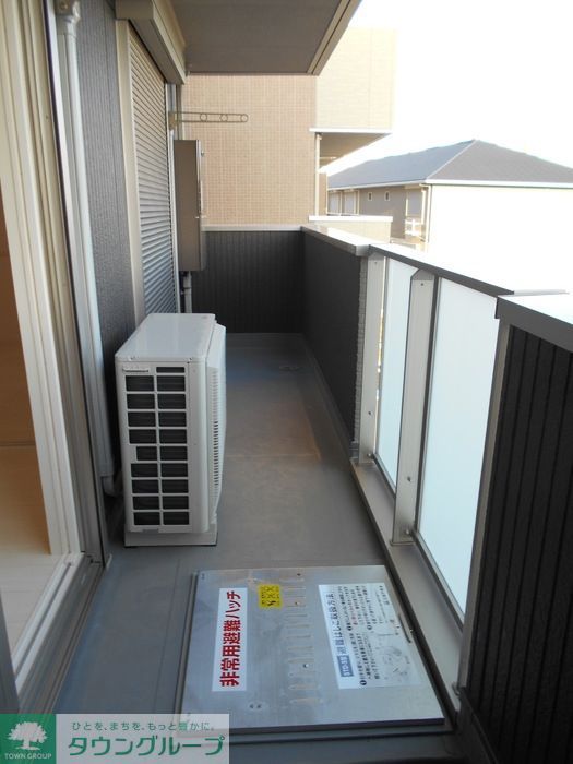 バルコニー　バルコニー