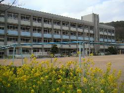 小学校　姫路市立　八木小学校（小学校）まで1280m