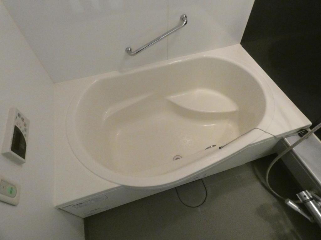 バス・シャワールーム　バス※別部屋参考写真