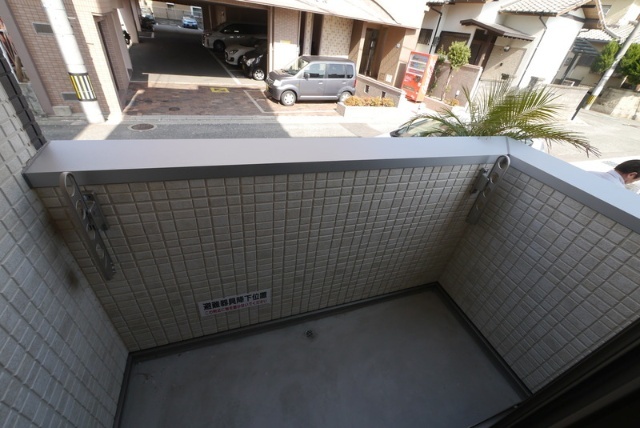 バルコニー　※建築中のため類似物件参照