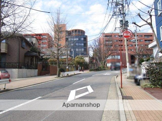 その他　前面道路（その他）まで0m