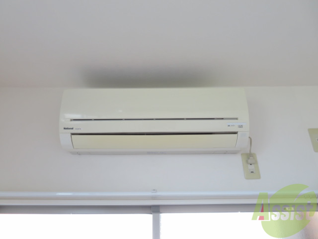 その他設備　ちゃんとエアコンもついているので、安心してくださいね。