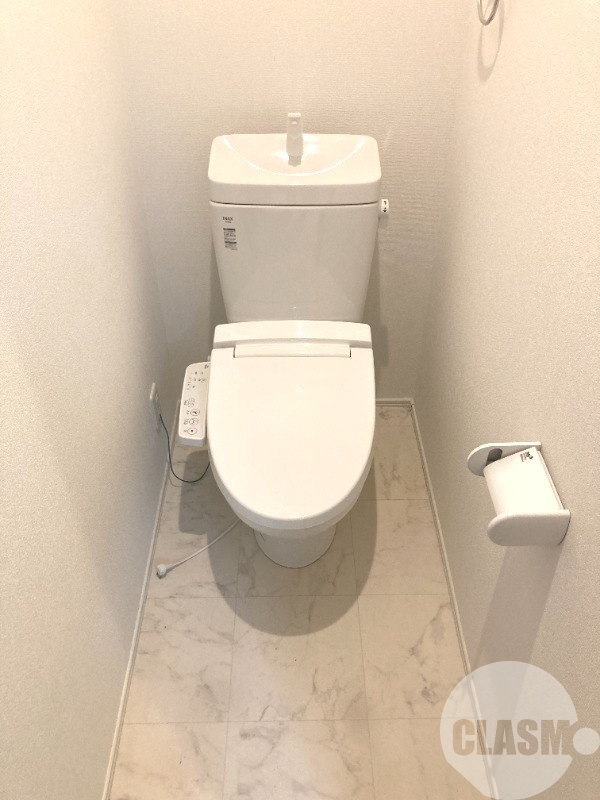 トイレ　ウォシュレット＆ウォームレット