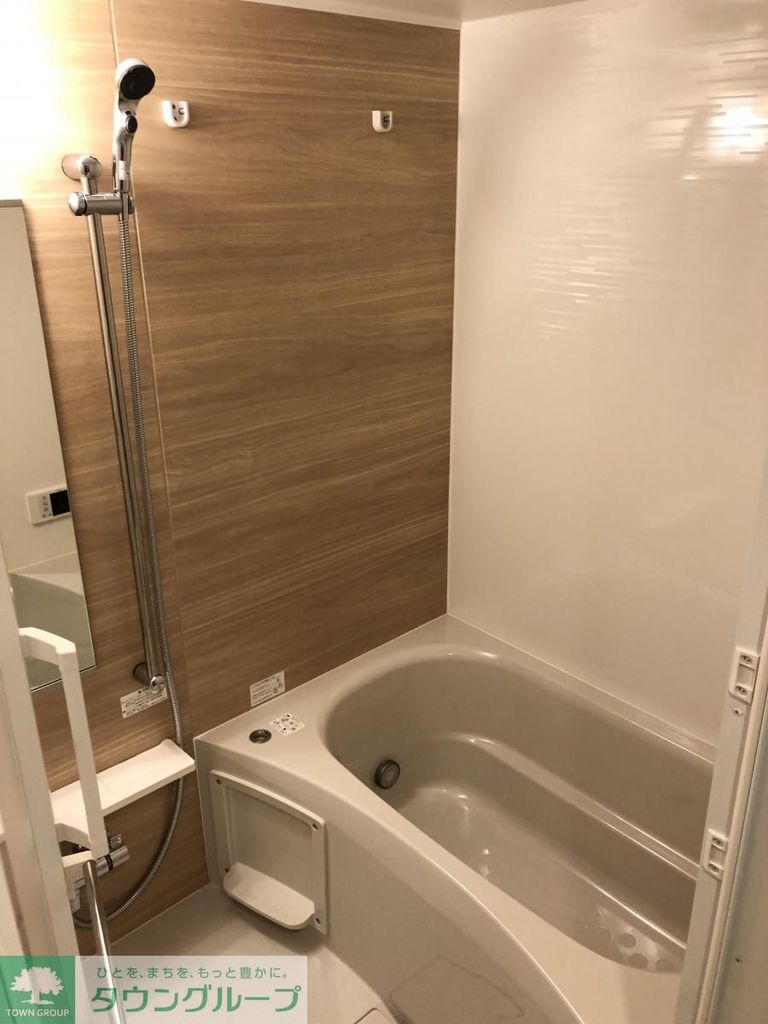 バス・シャワールーム　バス