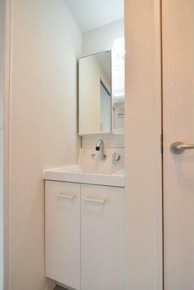 洗面設備　洗面所です