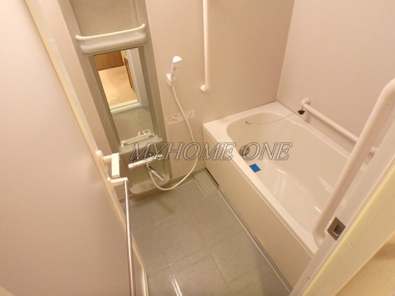 バス・シャワールーム　風呂