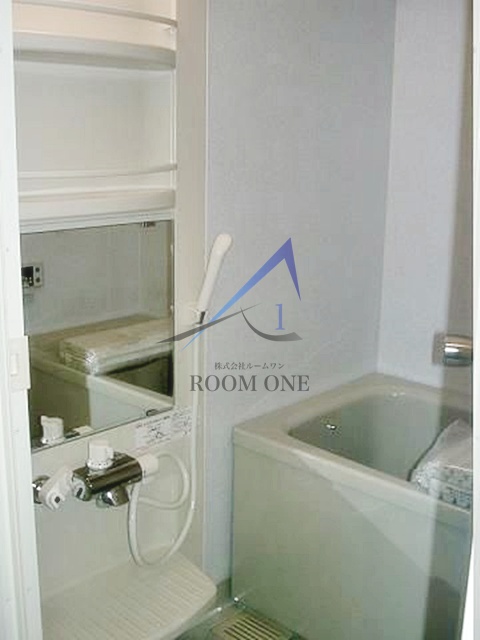 バス・シャワールーム　お風呂です。