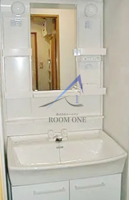 洗面設備　洗面台です。