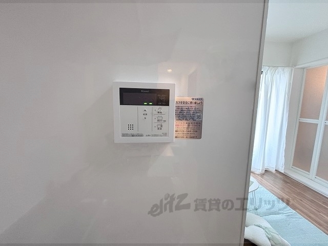 その他設備　給湯器リモコン