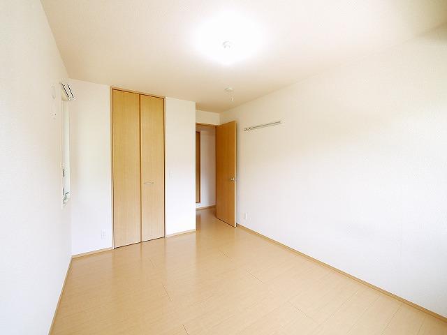 その他部屋・スペース　明るい洋室です