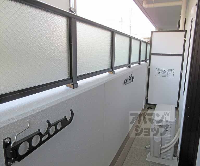 バルコニー　洗濯物いっぱい干せます