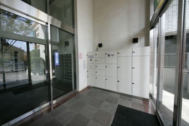 エントランス　エントランス