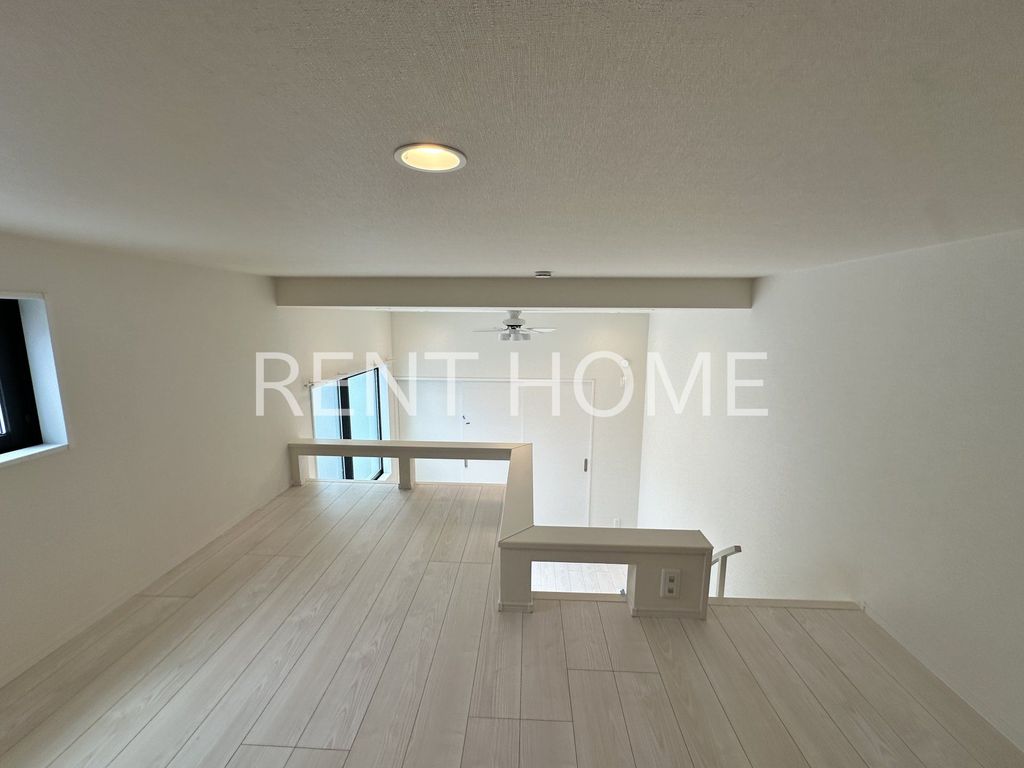 その他　ロフト付き