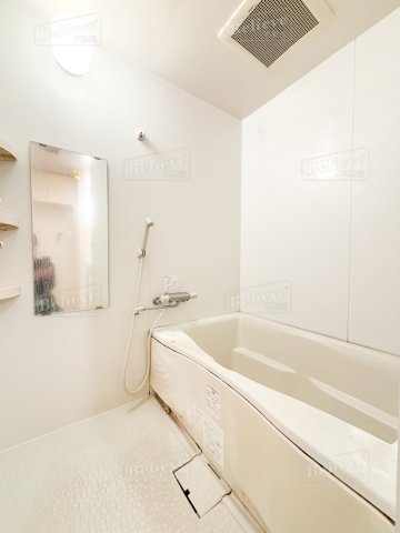 バス・シャワールーム　綺麗なお風呂です♪