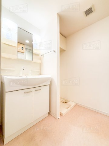 洗面設備　広い洗面スペースです★