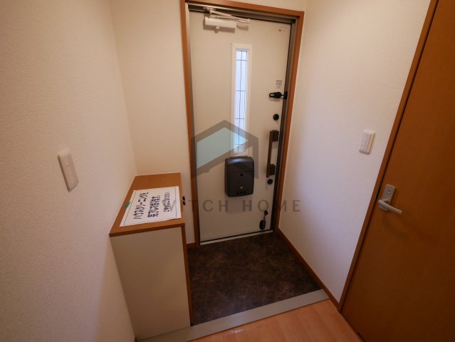 玄関　落ち着いた玄関です