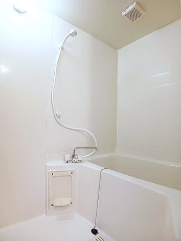 バス・シャワールーム　日々の疲れを癒すお風呂付です