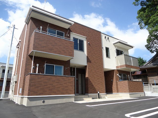 建物外観　外観は落ち着いています