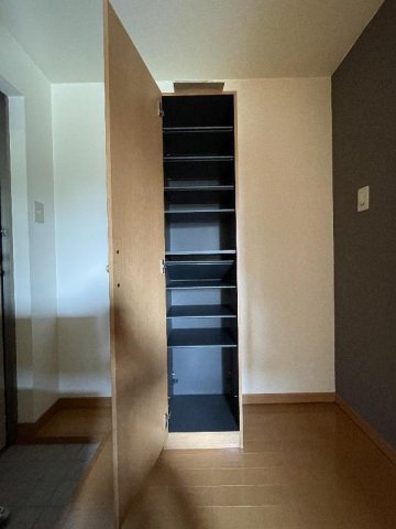 玄関　ゆったりとした玄関です