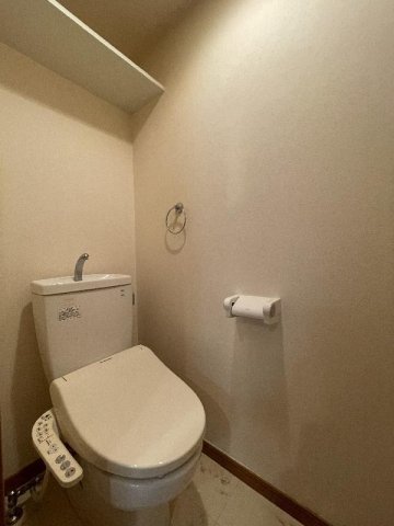 トイレ　トイレです