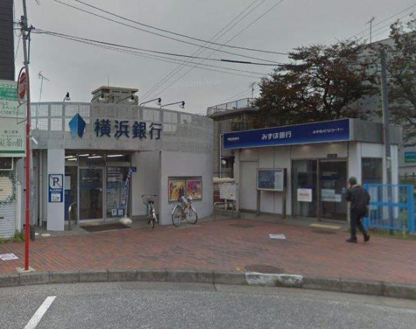 銀行　（株）横浜銀行／善行支店（銀行）まで304m