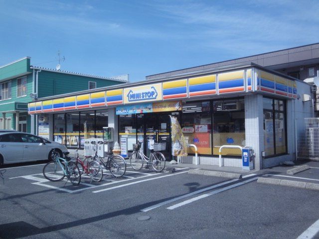 コンビニ　ミニストップ川口長蔵店（コンビニ）まで954m