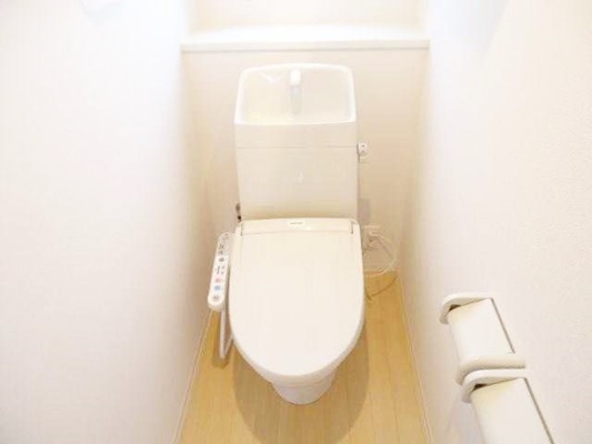 トイレ　【リビング広めの大人かっこいい物件♪】