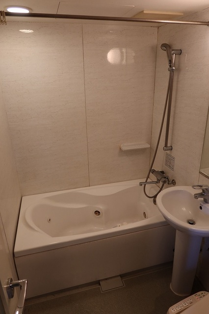 バス・シャワールーム　別部屋参考写真