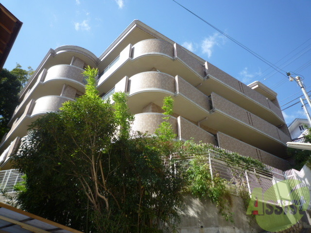 建物外観　モダンな感じの外観。