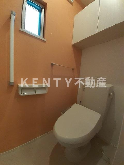 トイレ　トイレ