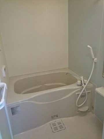 バス・シャワールーム　きれいなお風呂です