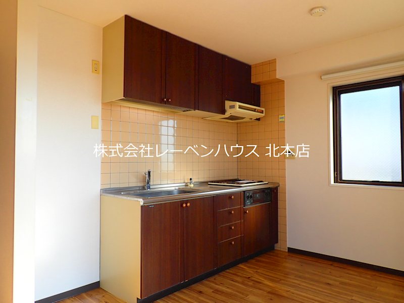 キッチン　同物件別部屋参考写真