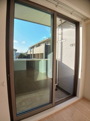 バルコニー　広々としたバルコニーです