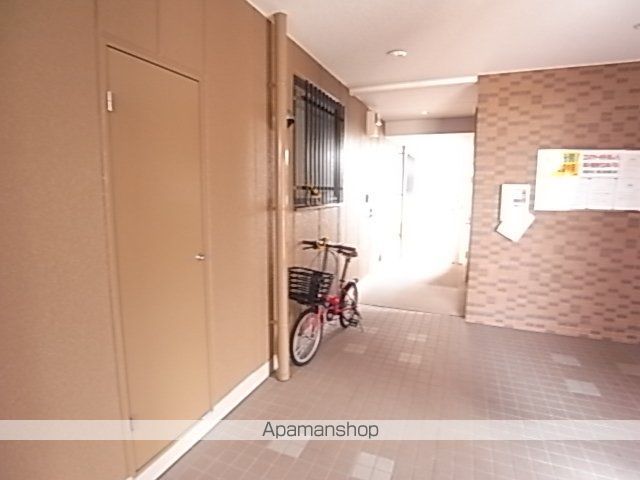 ロビー　ロビー