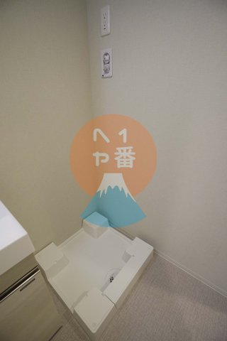 洗面設備　洗濯機置き場