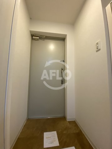 玄関　NORTH VILLAGE BIRTH PLACE　玄関