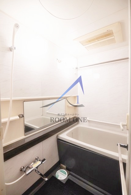 バス・シャワールーム　お風呂です。