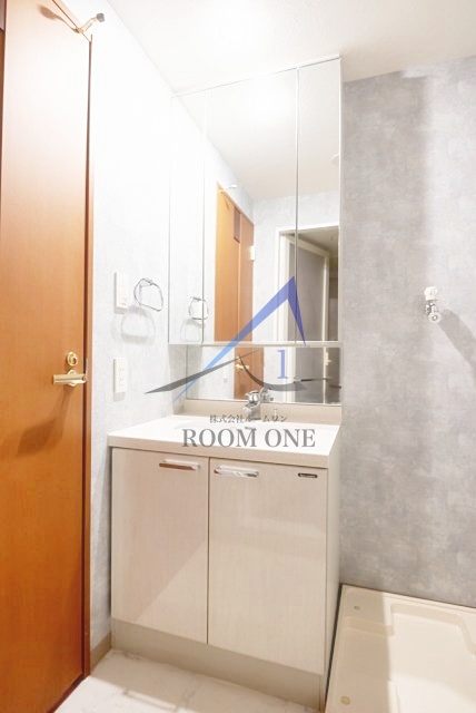 洗面設備　洗面台です。