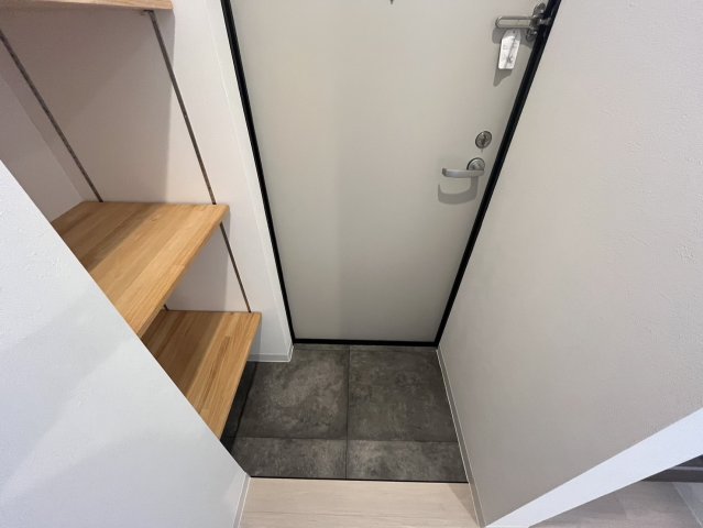 玄関　シンプルで使いやすい玄関です