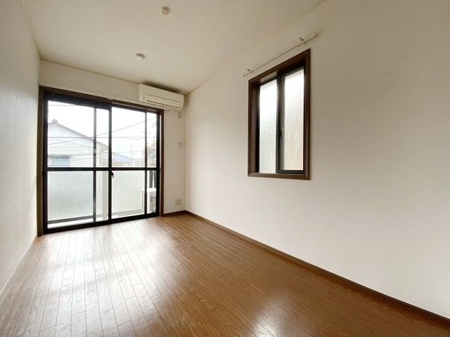 居室・リビング　★お問い合わせはタウンハウジング新百合ヶ丘店まで★